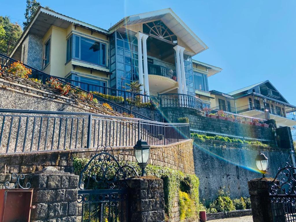 The Horizon Villa South Дармсала Екстер'єр фото
